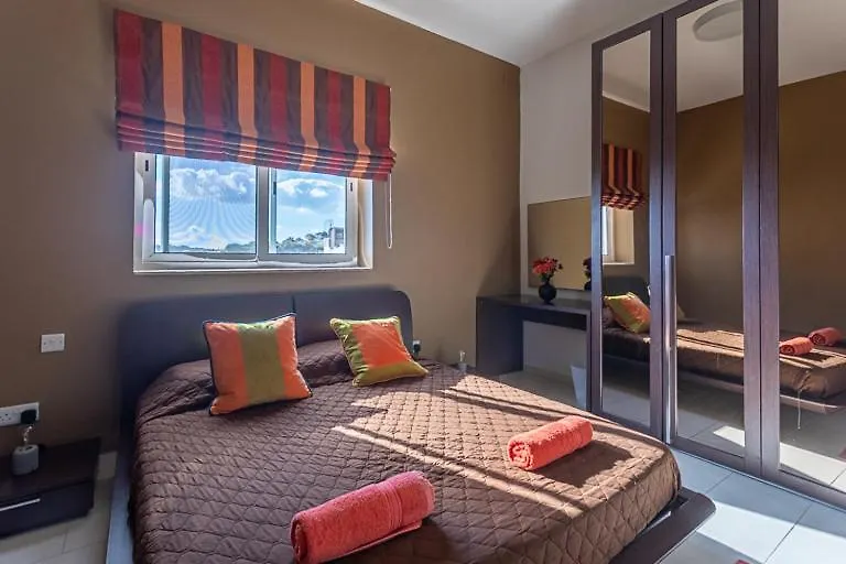Waters-Edge Complex Apartment Marsaskala